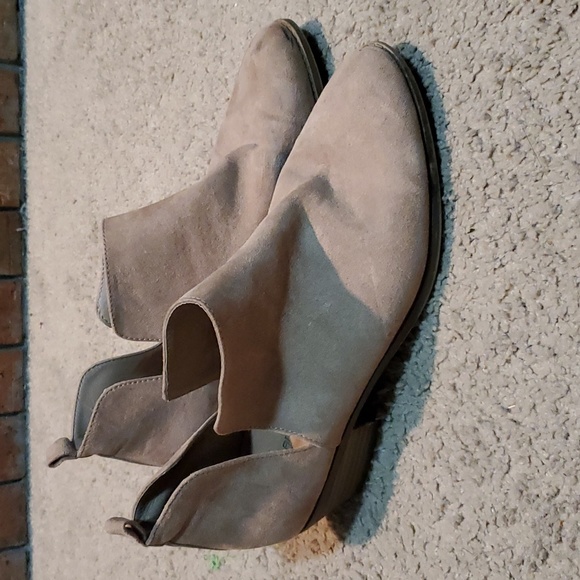 Lane Bryant Shoes - Lane Bryant Tan Bootie